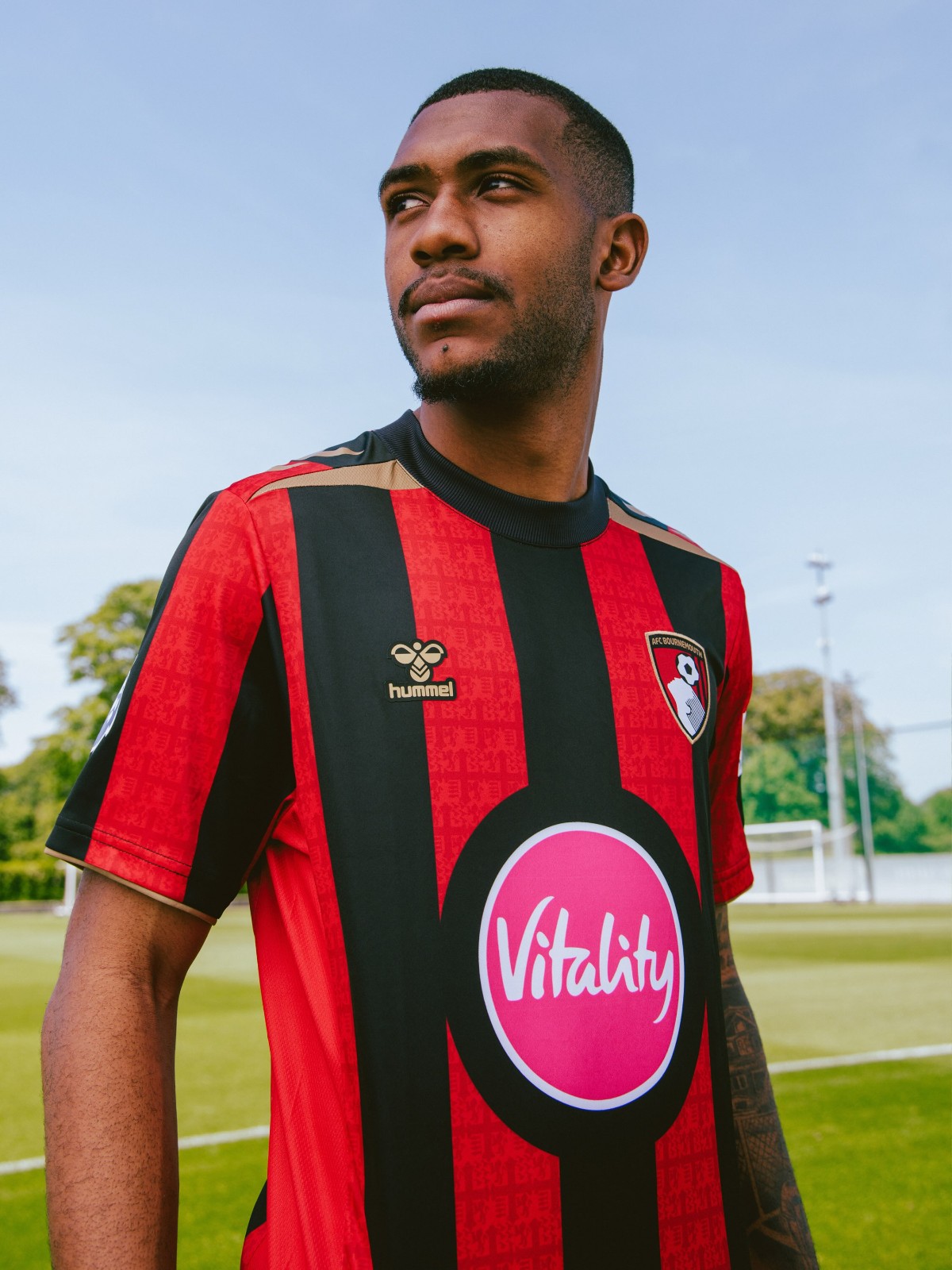 Ecco le maglie dell'AFC Bournemouth 2026-2027 di hummel