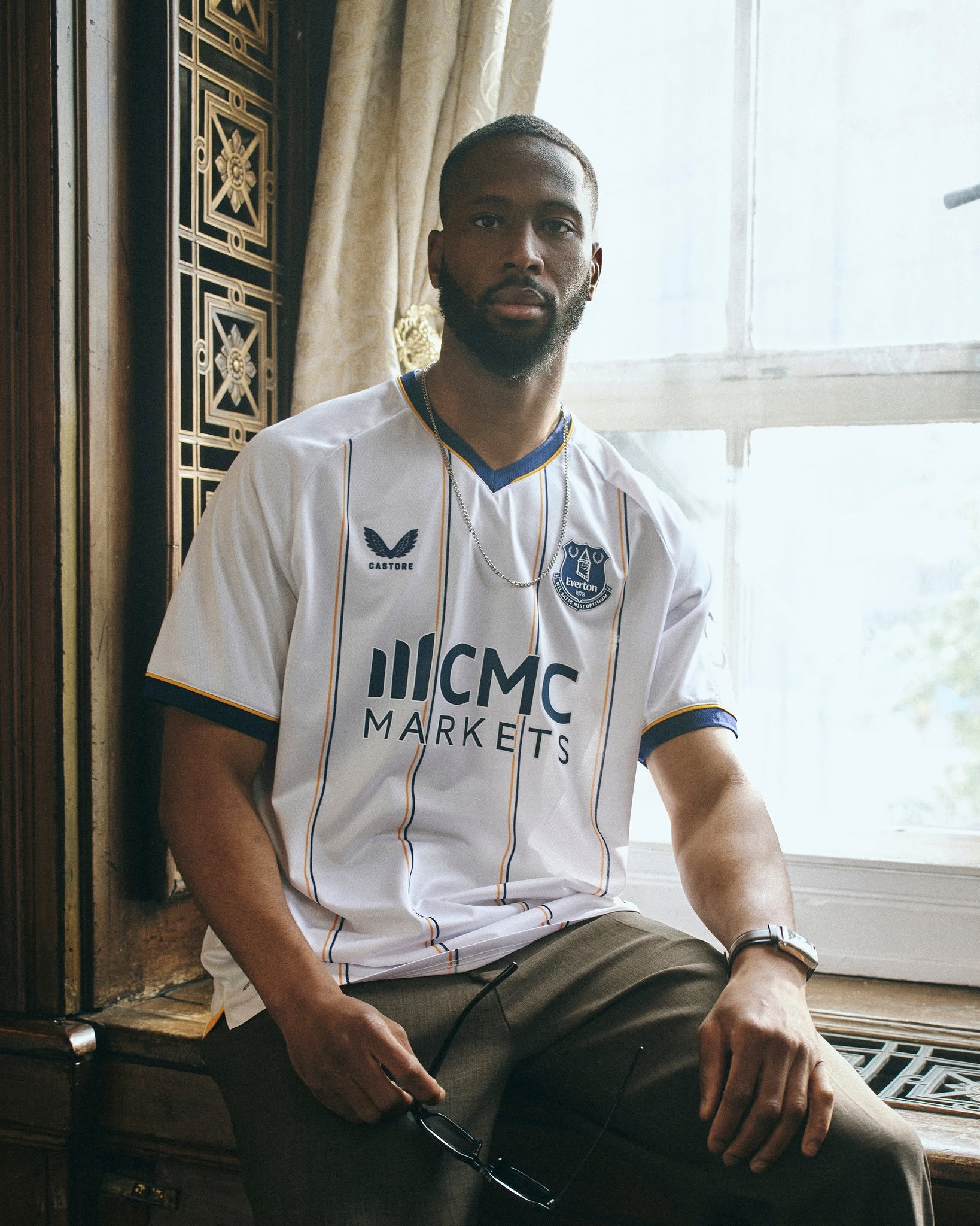 Le maglie dell'Everton 2026-2027 aprono una nuova era!