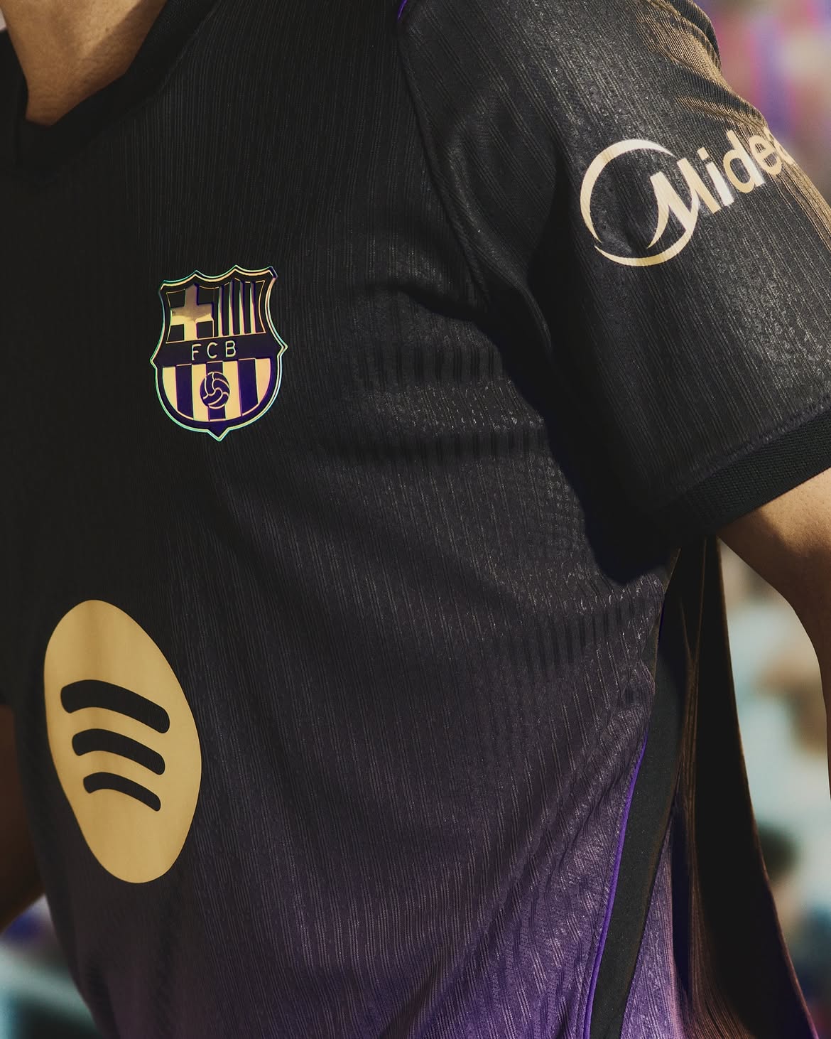 Maglia away del FC Barcellona 2026-2027, di nuovo firmata Mamba e Kobe Bryant!