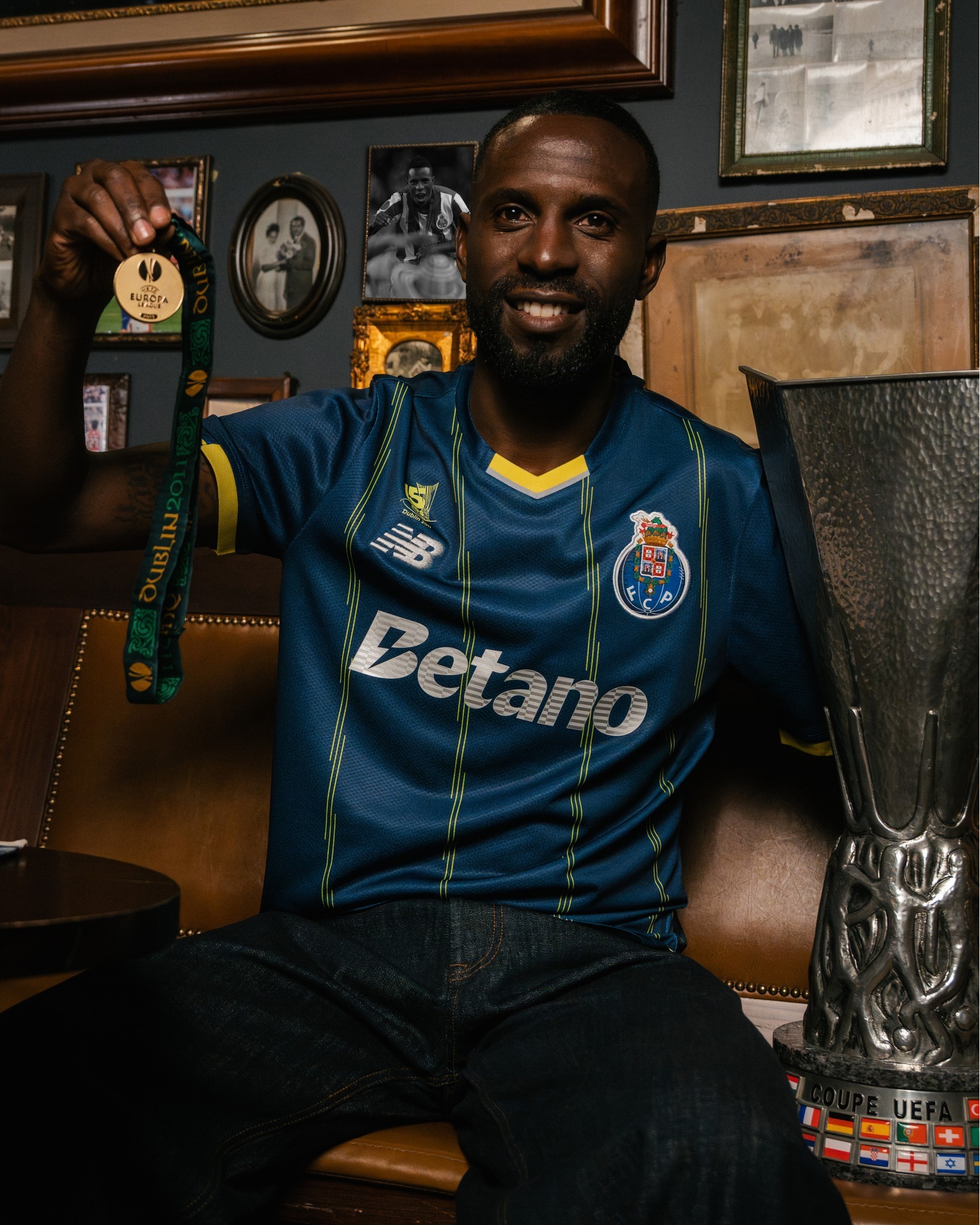 Quarta maglia FC Porto 2025-2026, omaggio alla vittoria dell'Europa League 2011