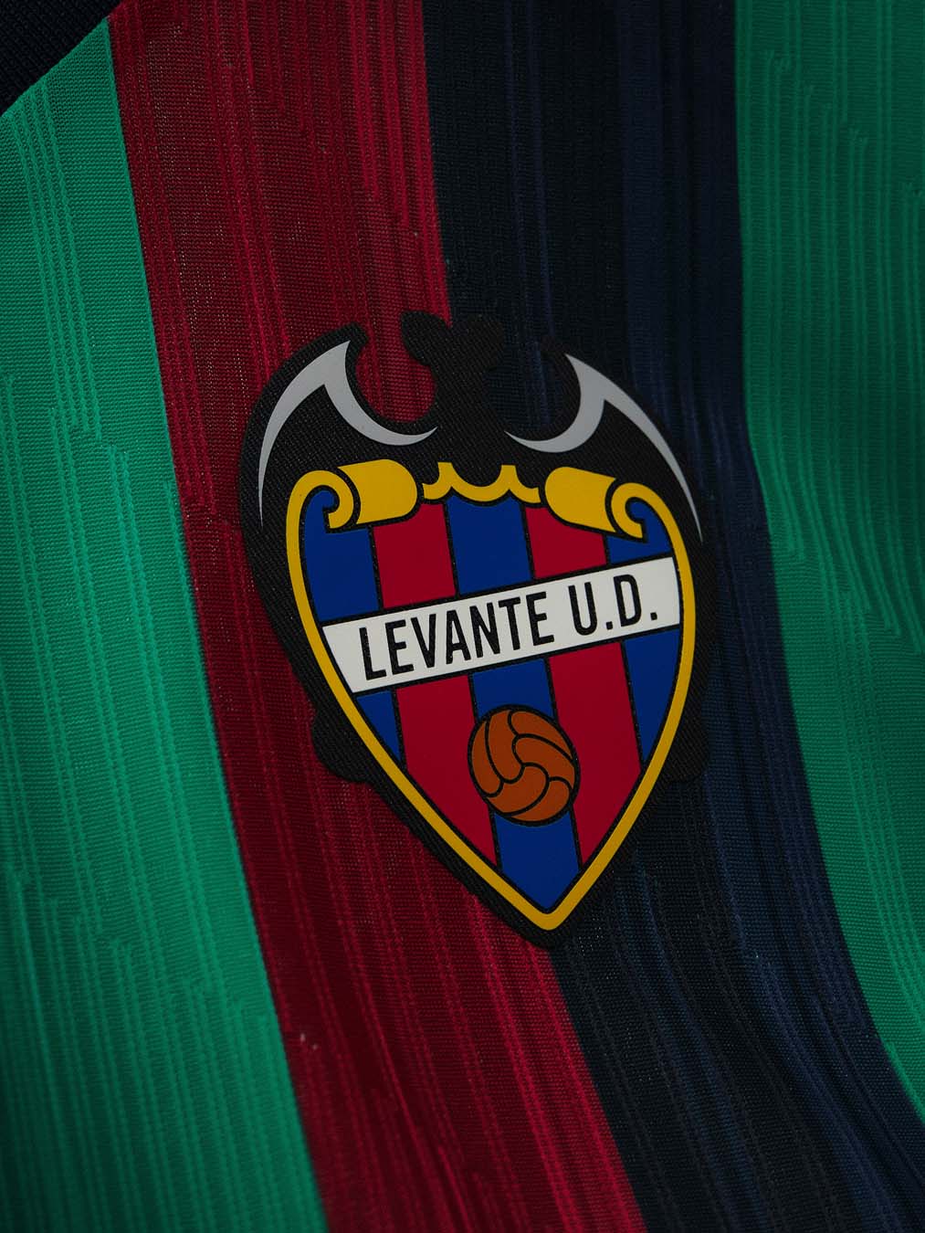 Le maglie dell'UD Levante 2026-2027 hanno un look elegante!