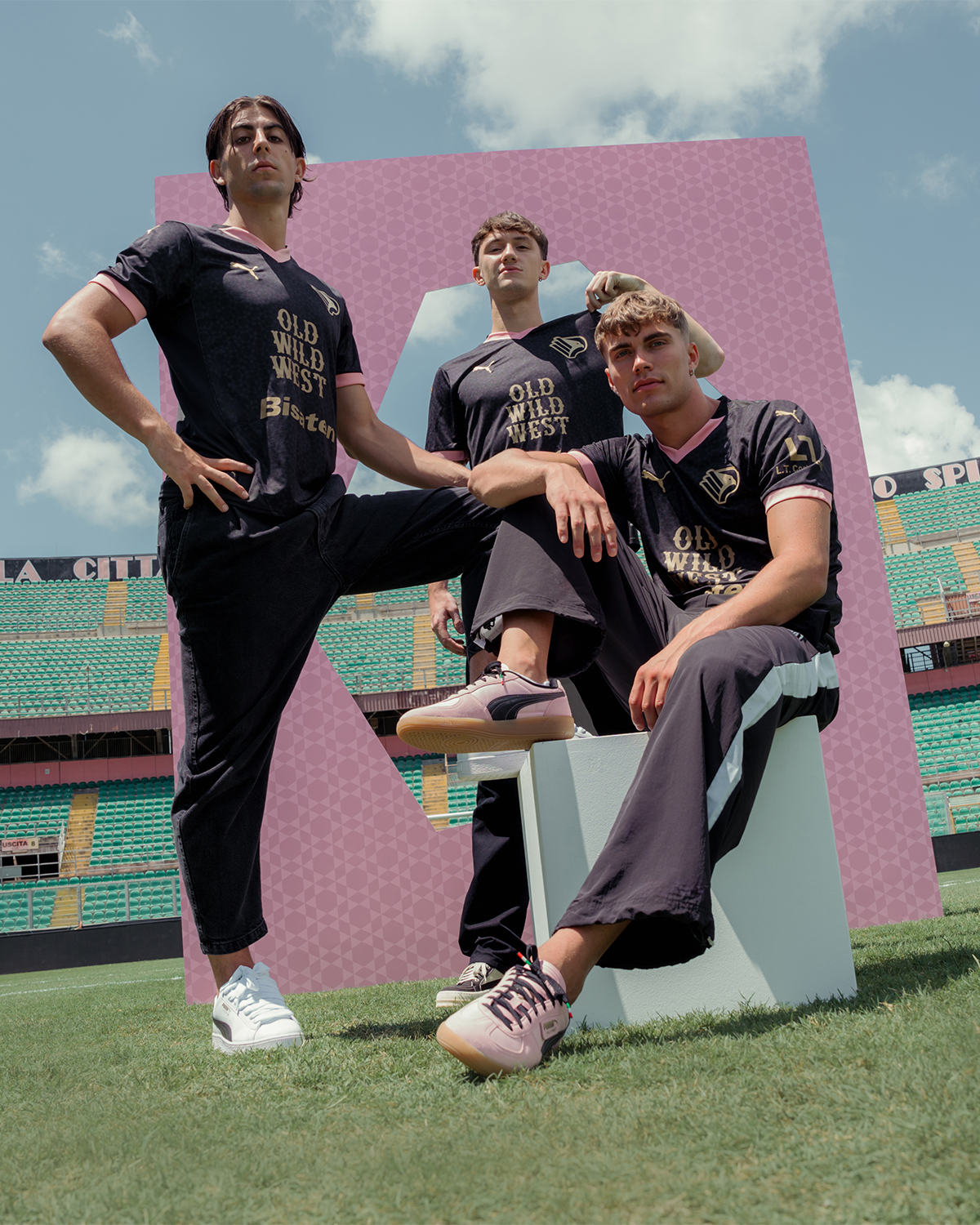 Maglie del Palermo 2024-2025: Puma tra rosanero, oro e Mediterraneo