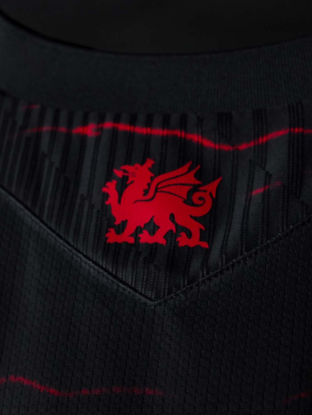 Maglia away del Wrexham AFC 2026-2027 firmata Macron