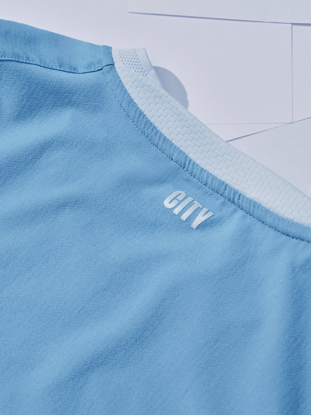 Maglia home Manchester City 2026-2027 con effetto gradiente!