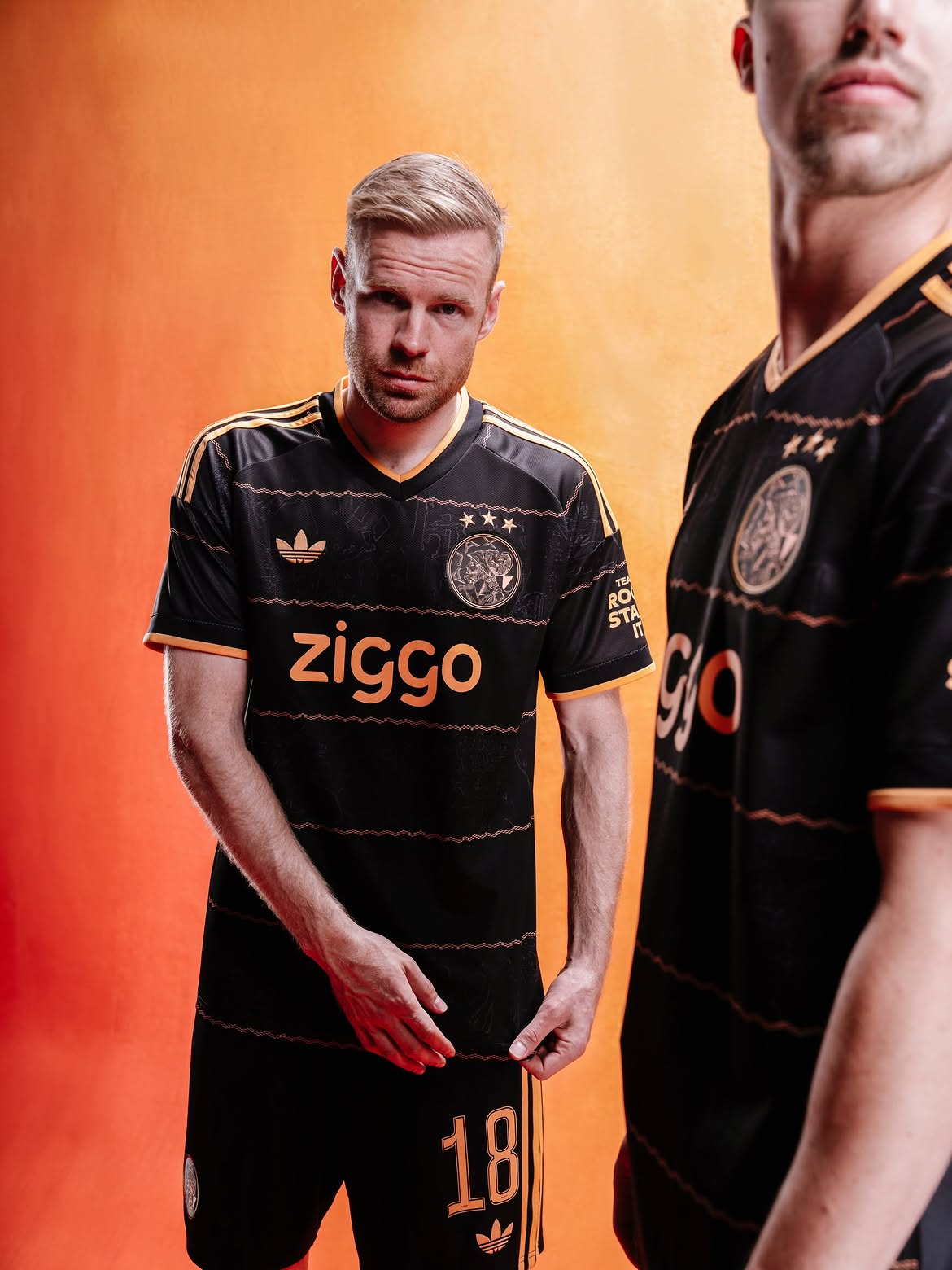 La maglia away dell'Ajax 2026-2027 celebra momenti storici!