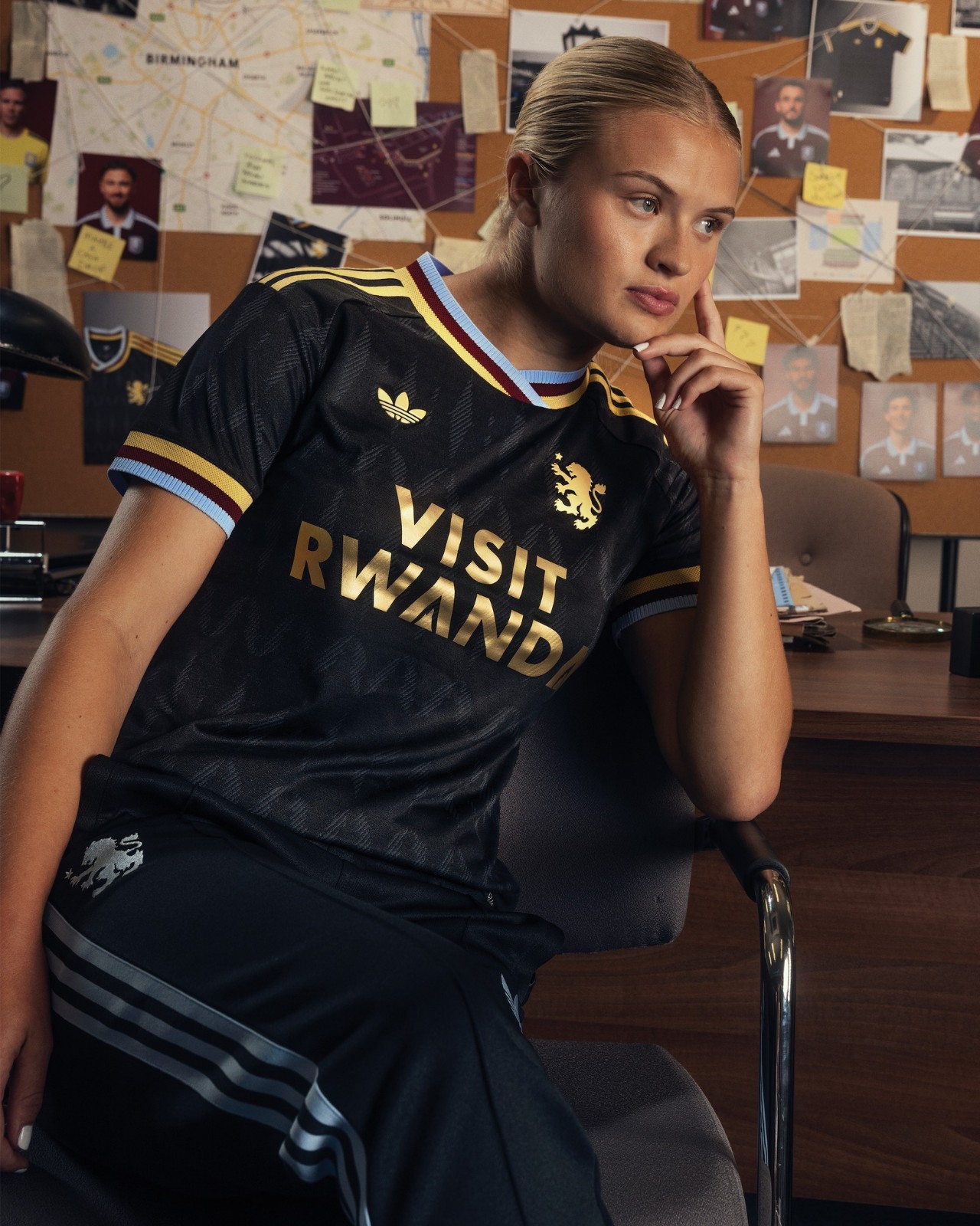Maglie Aston Villa 2026-2027 in onore di Villa Park e degli anni '60