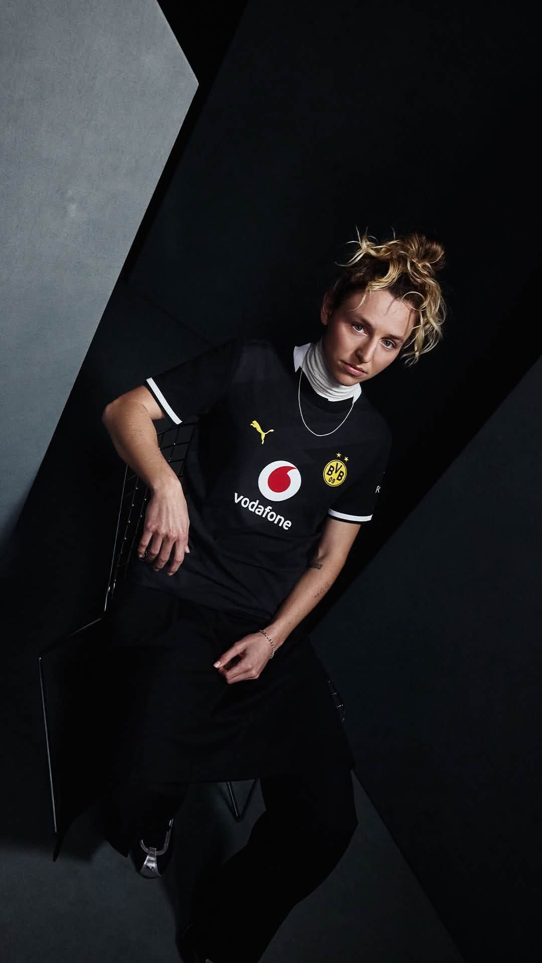 Maglia away nera del Borussia Dortmund 2026-2027, omaggio ai tifosi!