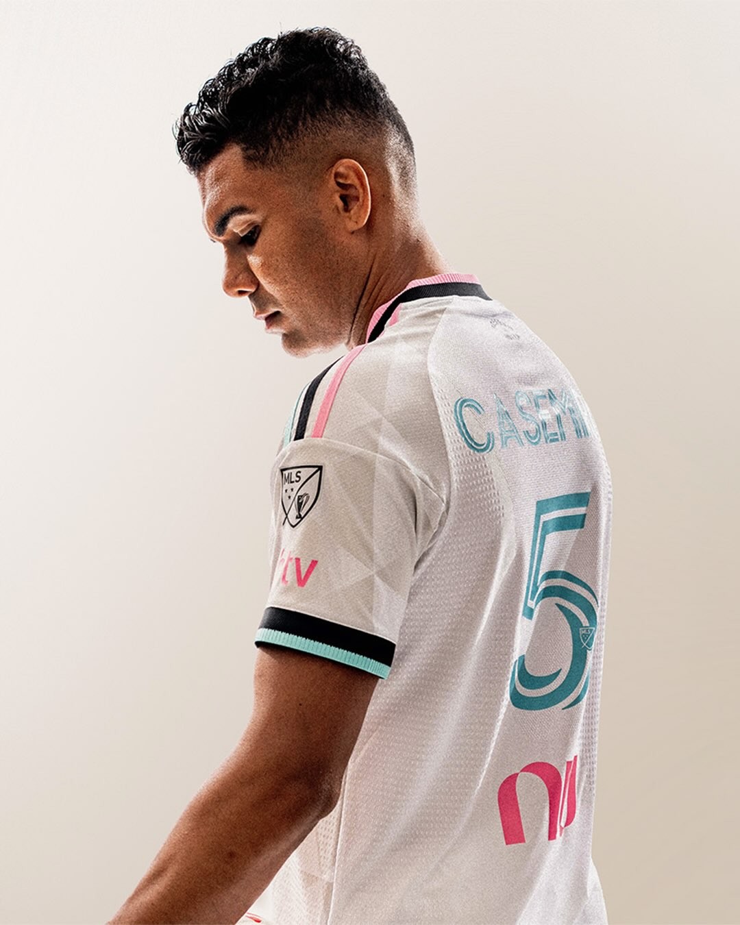 Terza maglia Inter Miami CF 2026-2027 celebra il nuovo stadio con il design Cénit