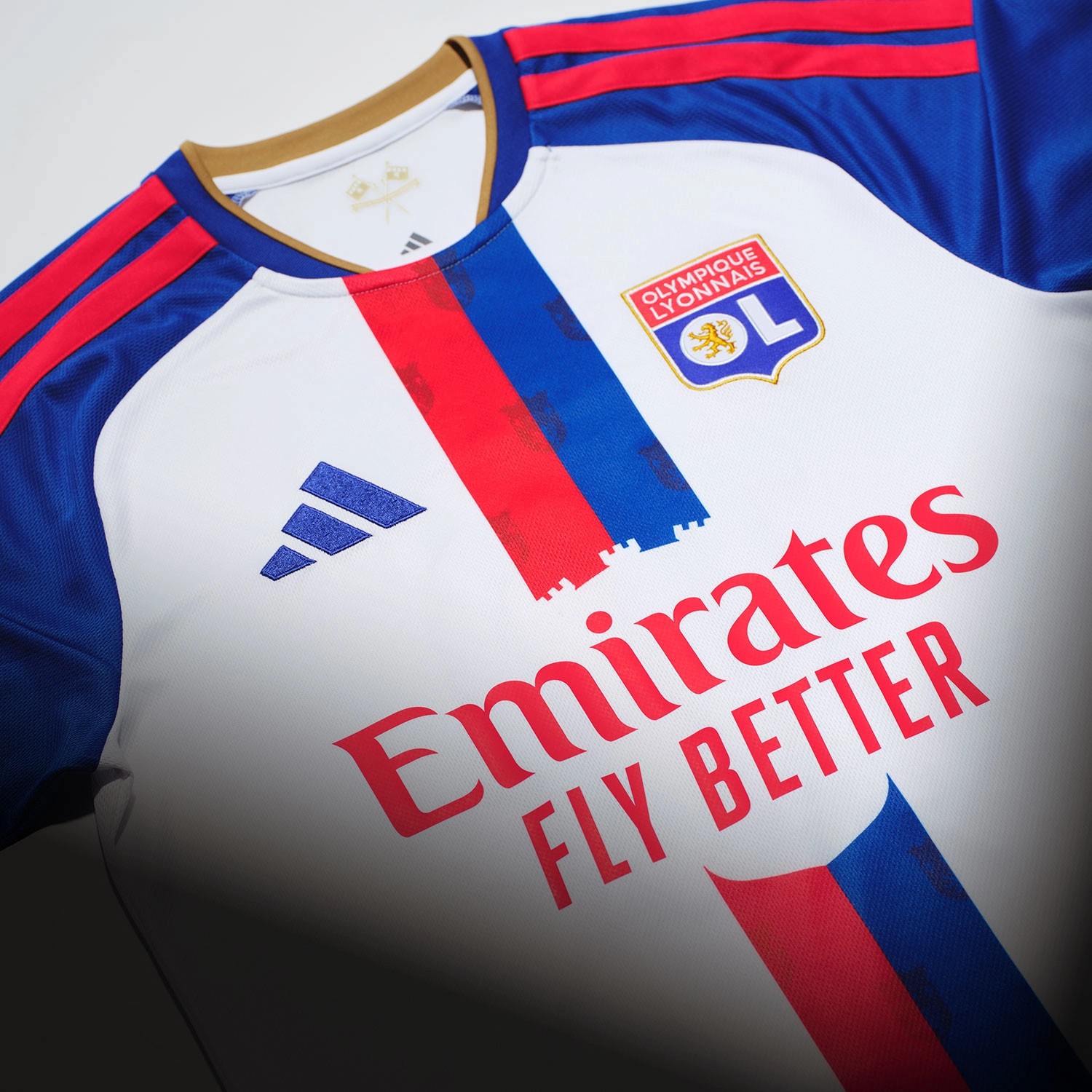 Le maglie dell'Olympique Lyonnais 2026-2027 celebrano Lione