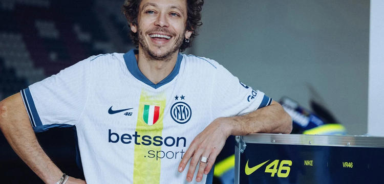 Inter Milan Voetbalshirt Valentino Ross