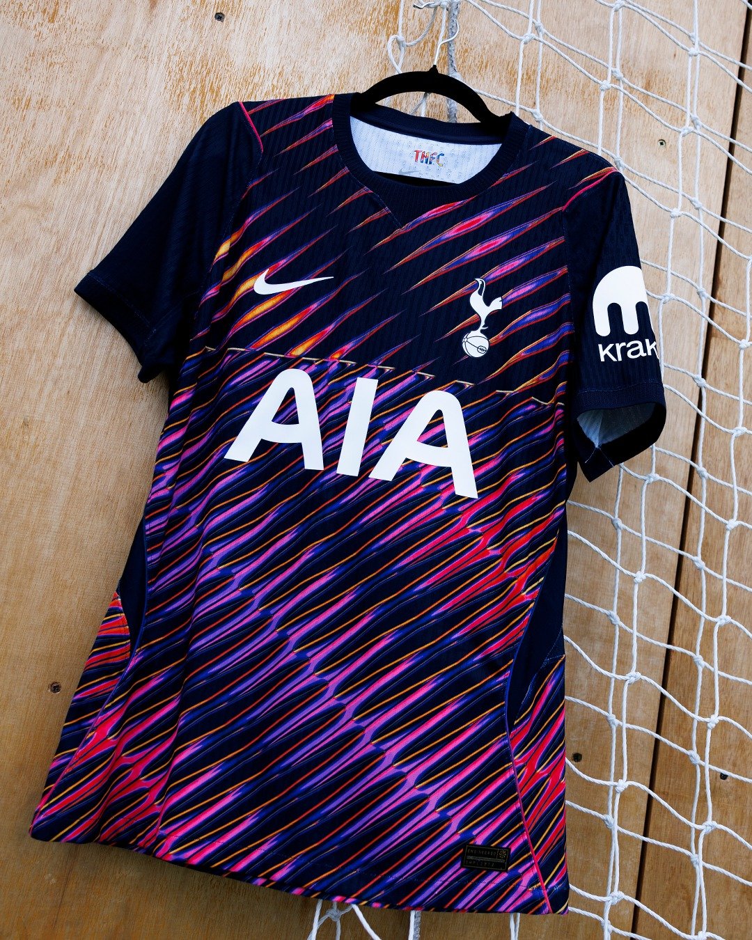 Maglia away del Tottenham Hotspur 2026-2027 ispirata al Nord di Londra