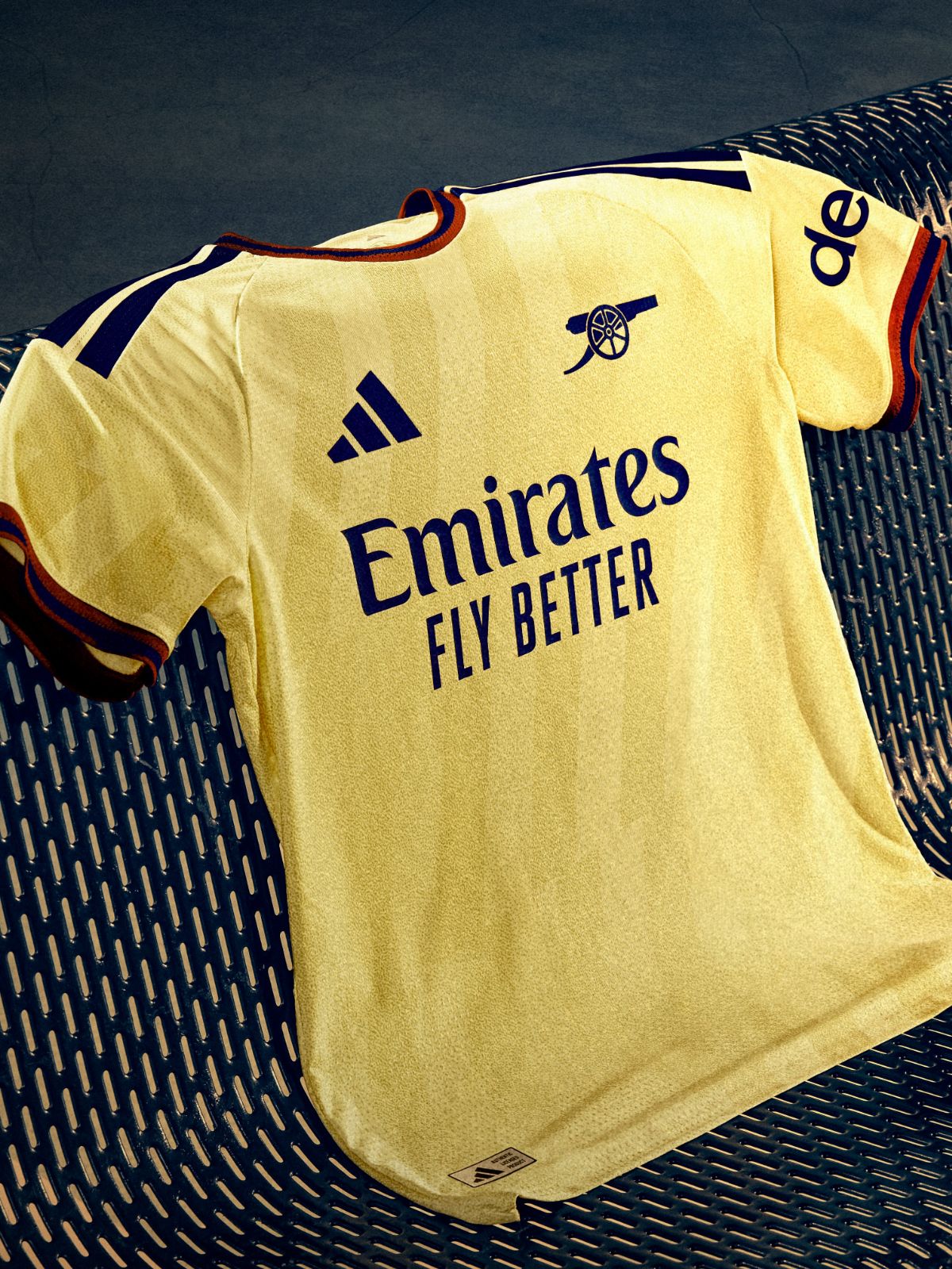 Terza maglia Arsenal 2026-2027