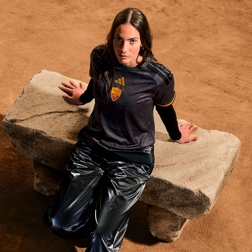Terza maglia AS Roma 2026-2027 ispirata a Fides