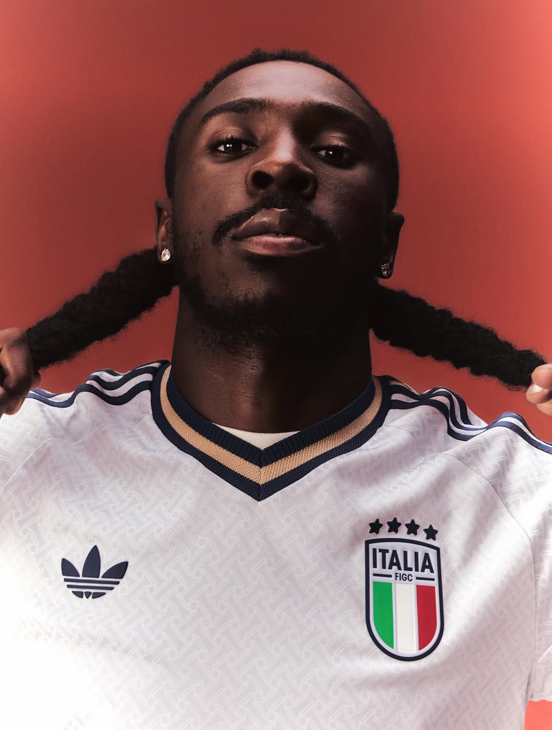 La maglia away dell'Italia 2026-2027 è ispirata alla moda!