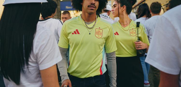 Spanje Uitshirt 2024 2025